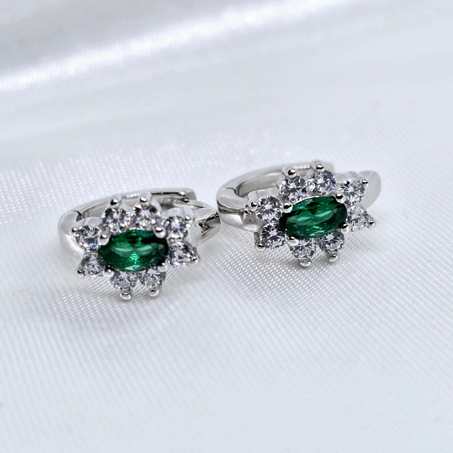 Boucles d'oreilles ÉMERAUDE