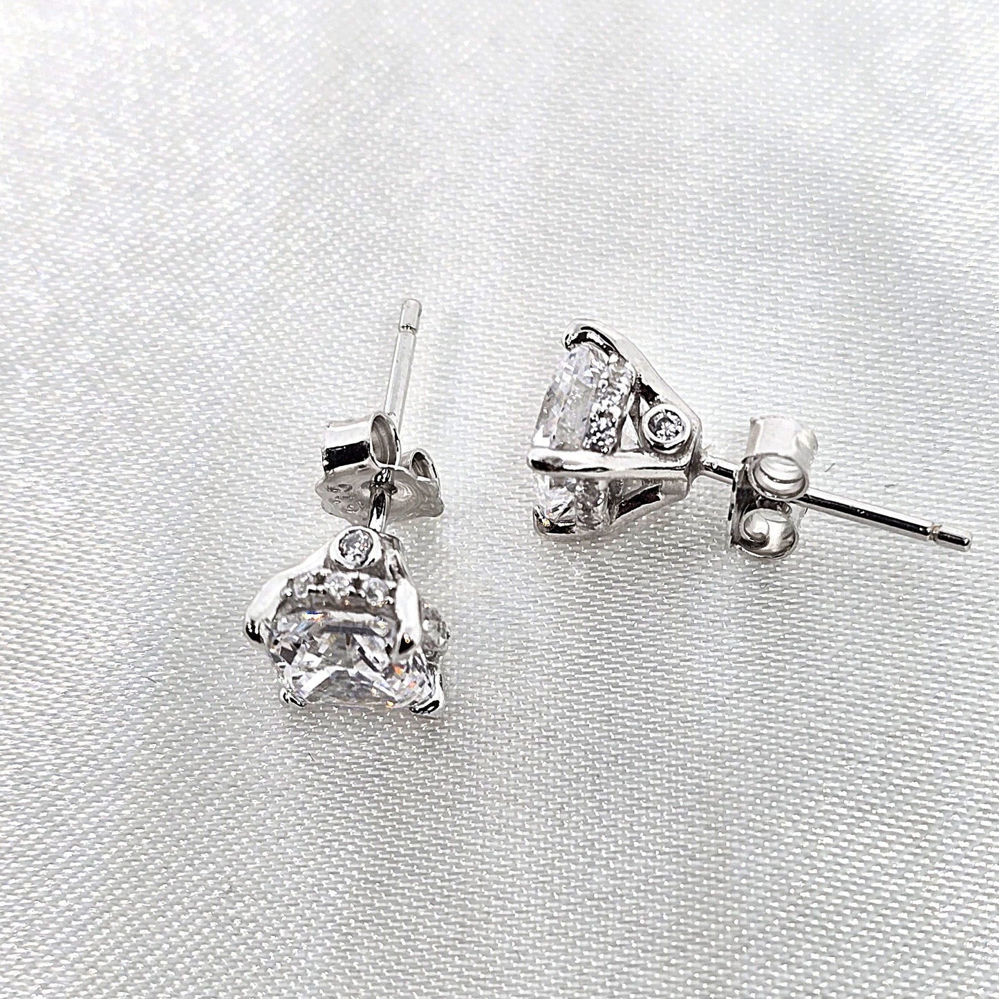 Boucles d'oreilles ANUBIS